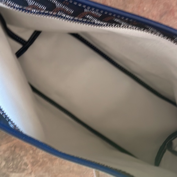 Navy Shoulder Bag - Picture 4 of 7